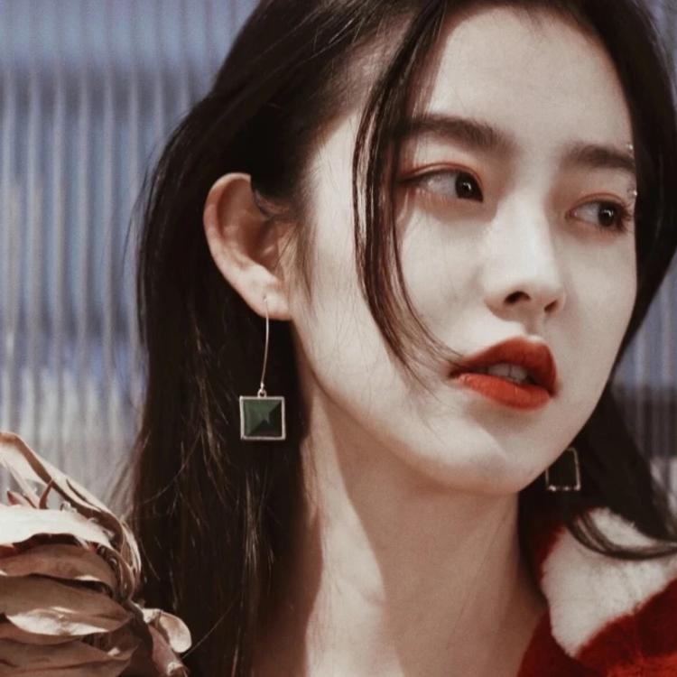 濑田宗次郎（身份：十刃最强、“天剑”、微笑的修罗） - 会员专享内容在线观看 - 云端观看